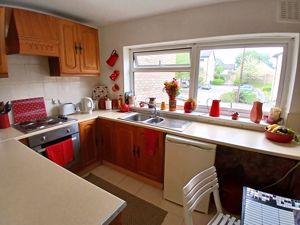 Photo 11- click for photo gallery